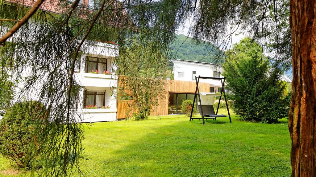Hotel Hirschen Glottertal Exterior photo